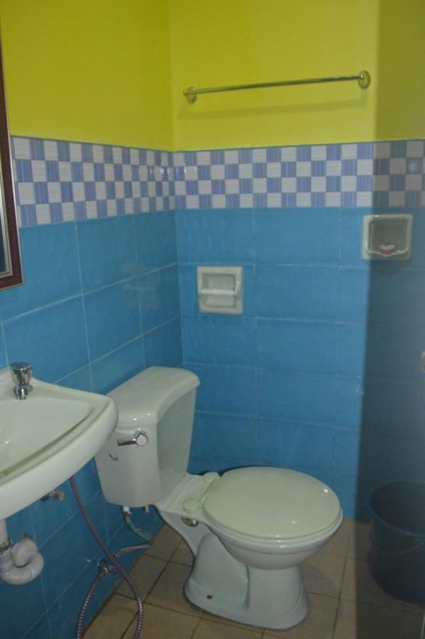 Amelia Homestay Puerto Princesa Exterior foto